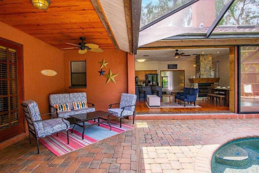 Family Friendly Pool Paradise Retreat Near Beaches Palm Harbor Exterior foto