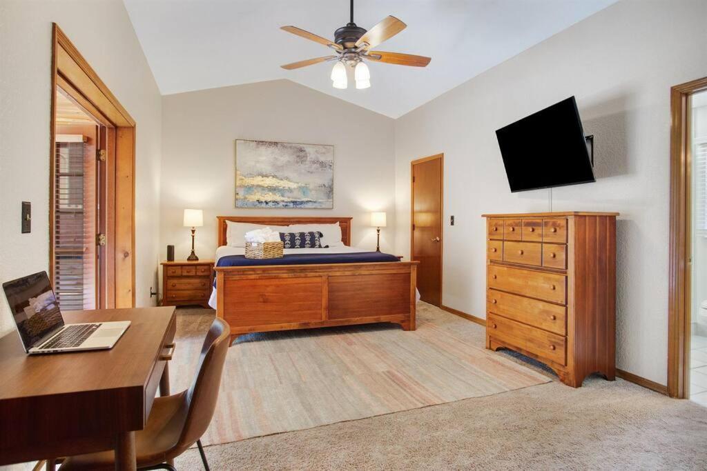 Family Friendly Pool Paradise Retreat Near Beaches Palm Harbor Exterior foto