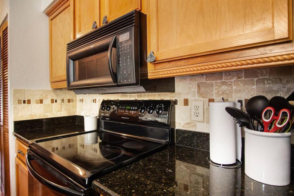 Family Friendly Pool Paradise Retreat Near Beaches Palm Harbor Exterior foto